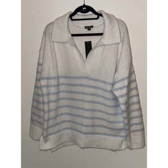 wild fable Light Blue And White Sweatshirt Size XL - Picture 3 of 9
